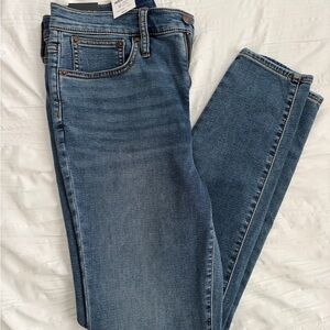J. Crew Women's Skinny Jeans in Classic Blue size 28 high rise